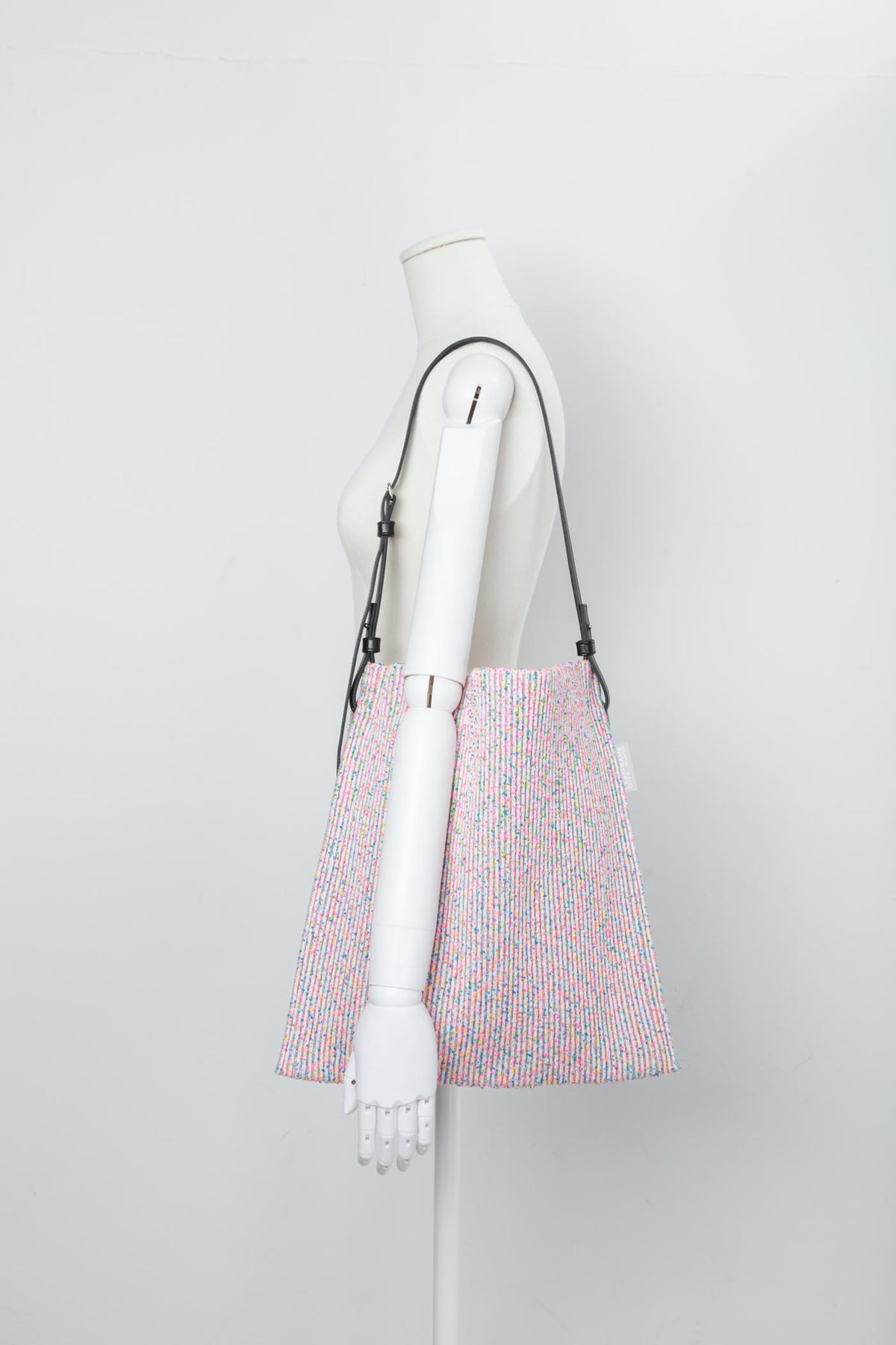 FLAT MEDIUM / KASURI Pink Multi