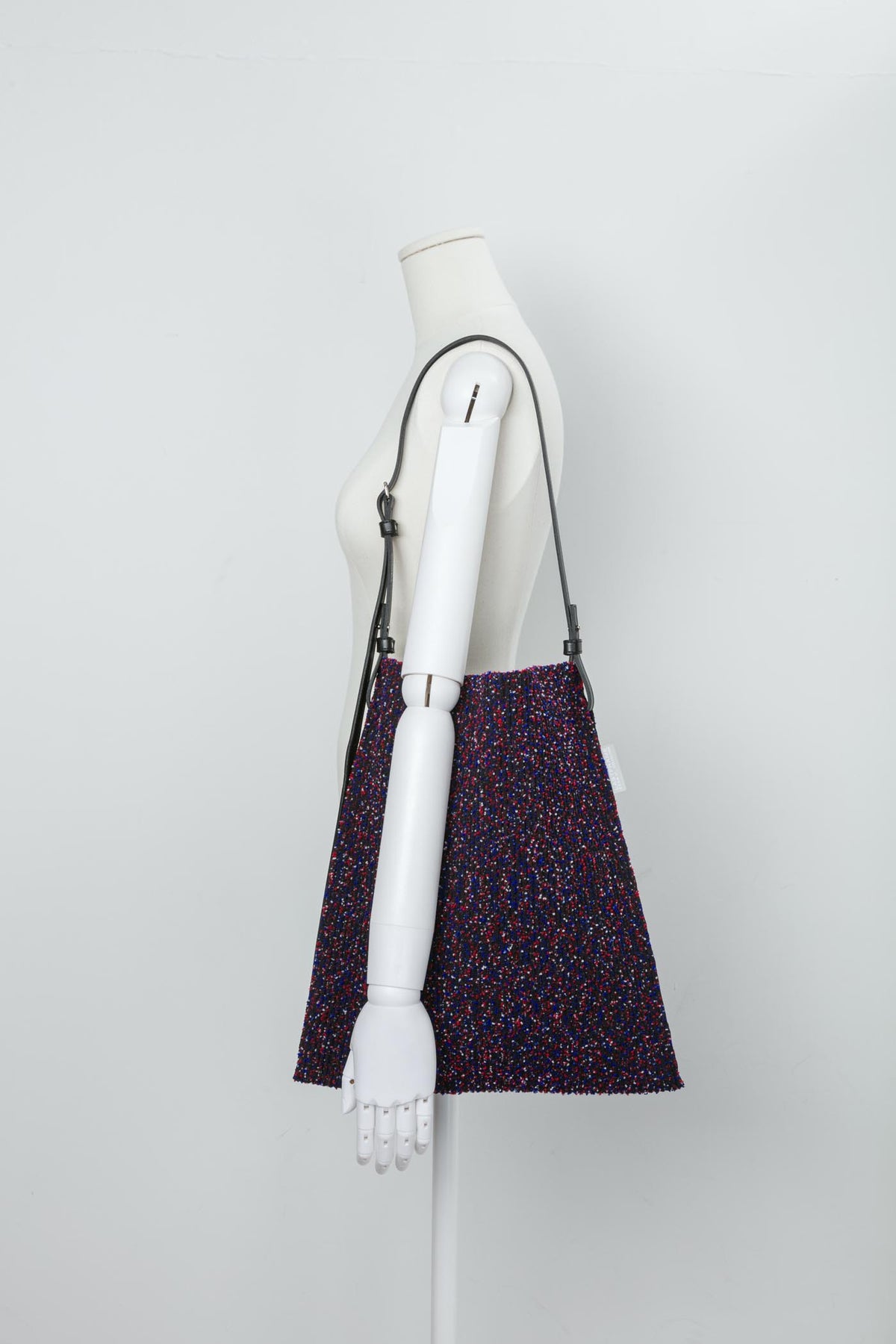 FLAT MEDIUM / KASURI Red × Blue
