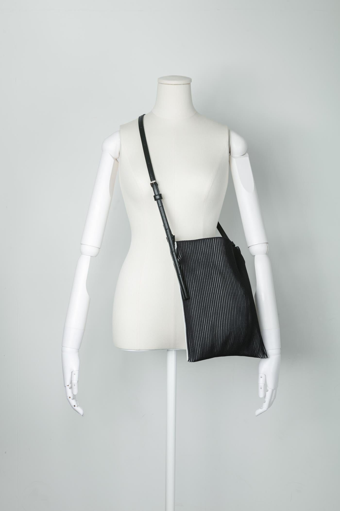 SHOULDER BAG（ショルダーバッグ） – LASTFRAME