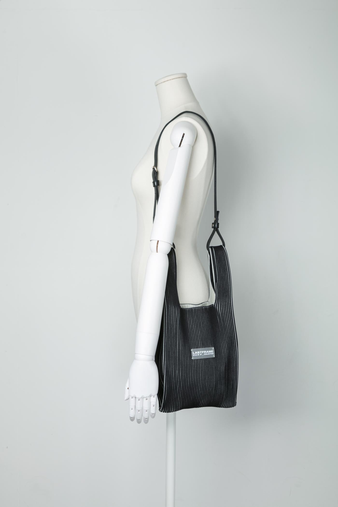 MARKET BAG – LASTFRAME