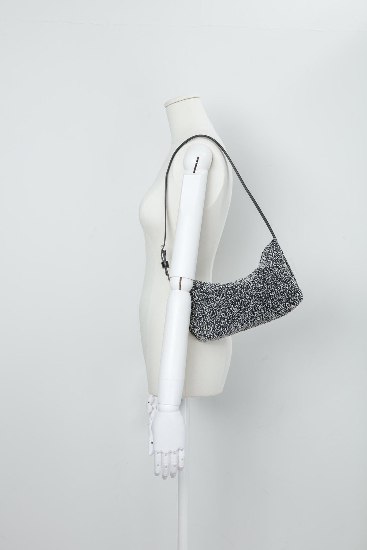 ARC SMALL / KASURI White