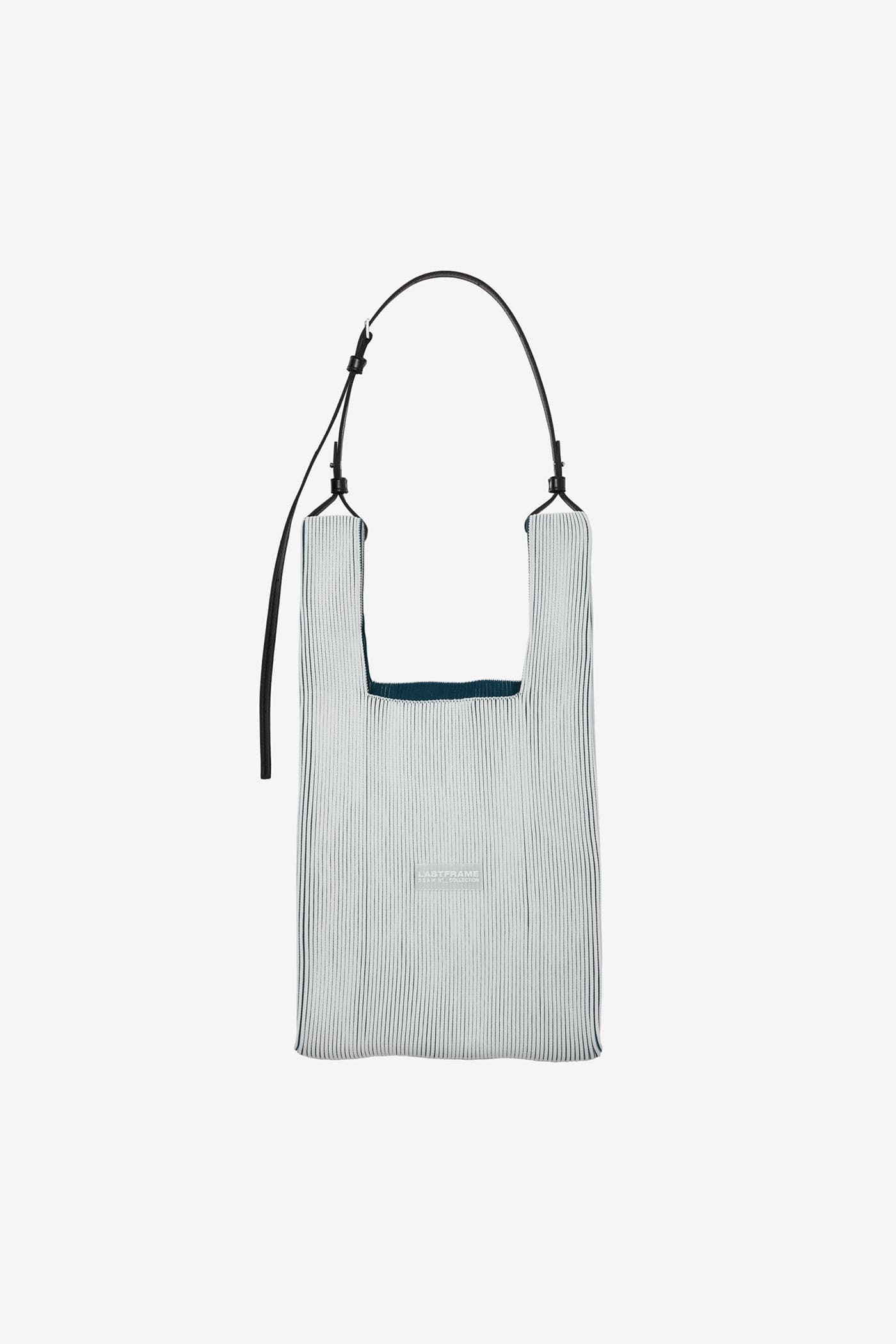 KASANE MARKET BAG MEDIUM / OFF WHITE × DARK GREEN – LASTFRAME
