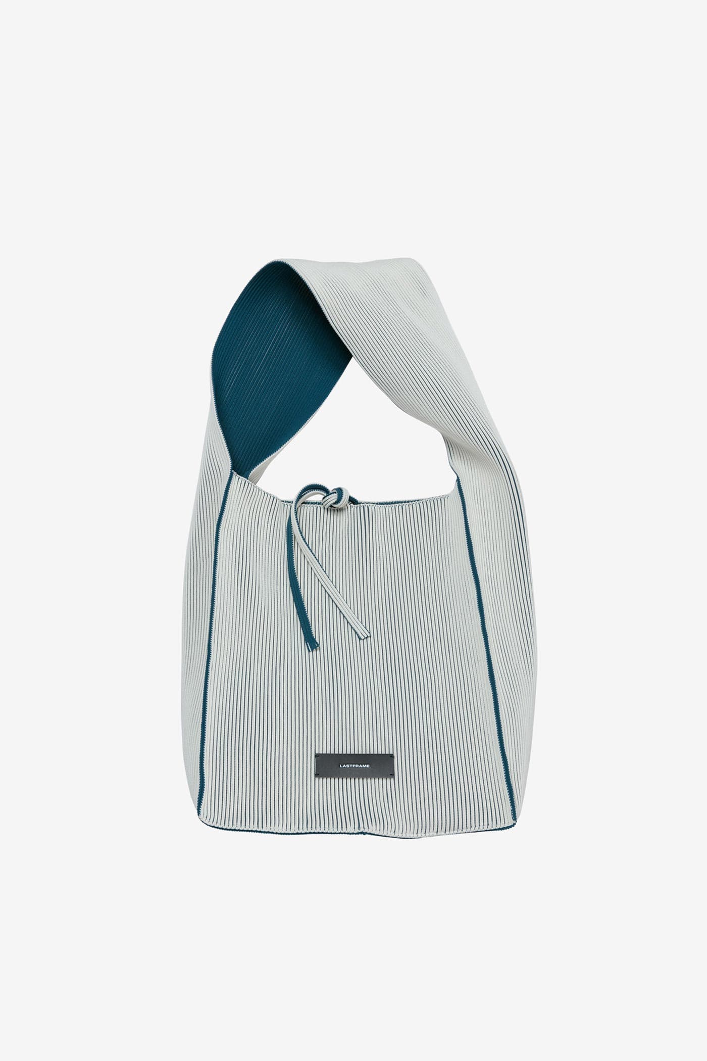 KASANE REVERSIBLE TASUKI TOTE / IVORY × DARK GREEN – LASTFRAME