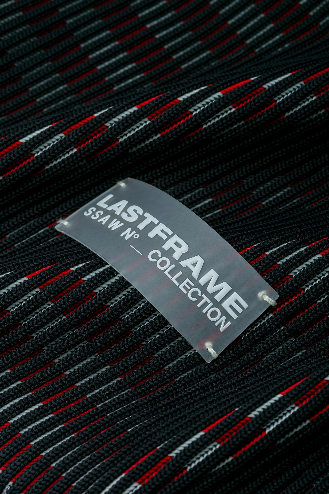 TOTE / BASIC – LASTFRAME
