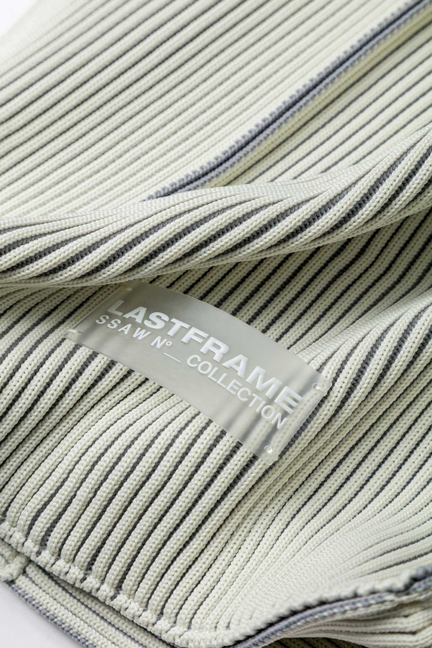 LASTFRAME スカーフ　未使用 LASTFRAME スカーフ 未使用