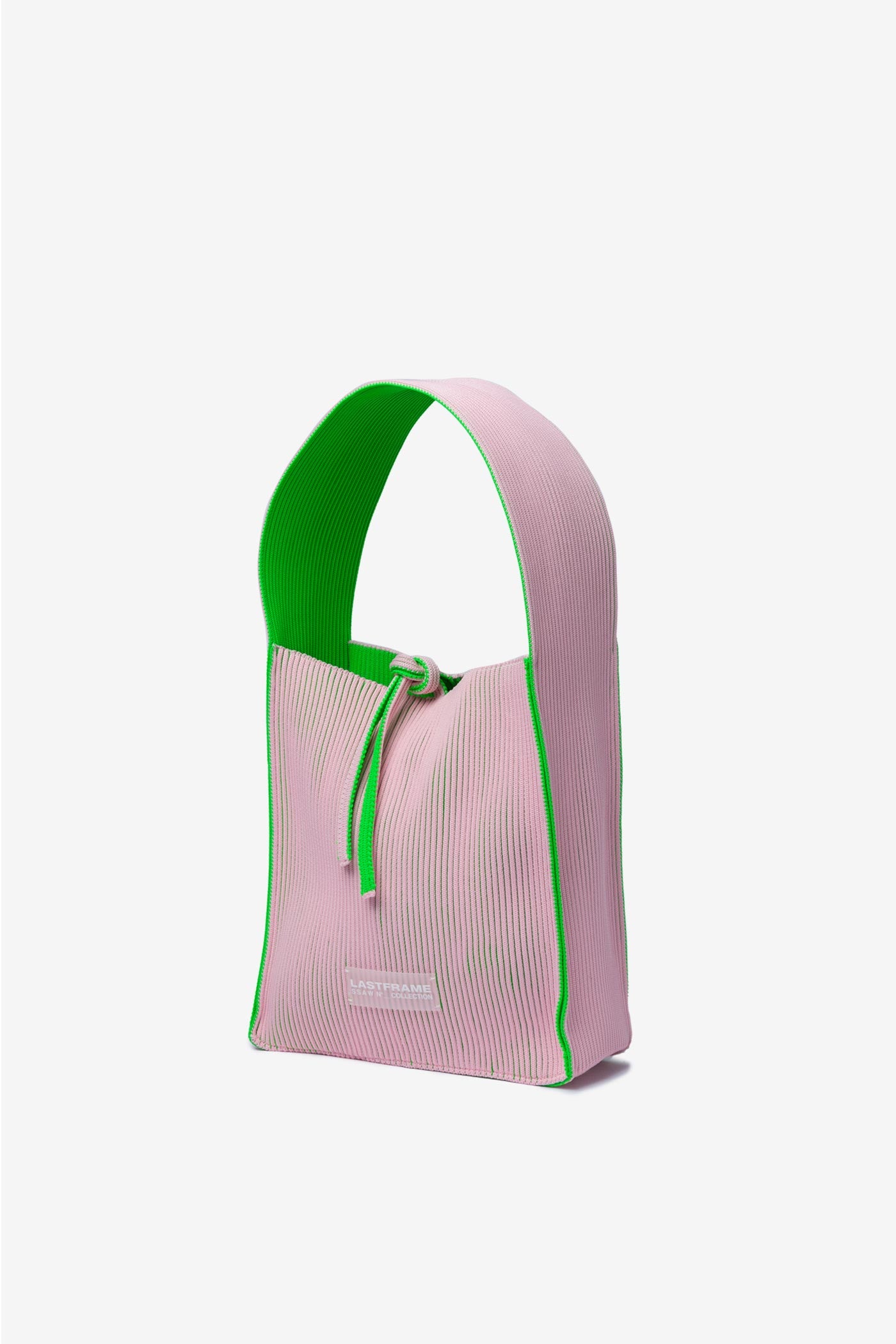 TOTE / TASUKI – LASTFRAME