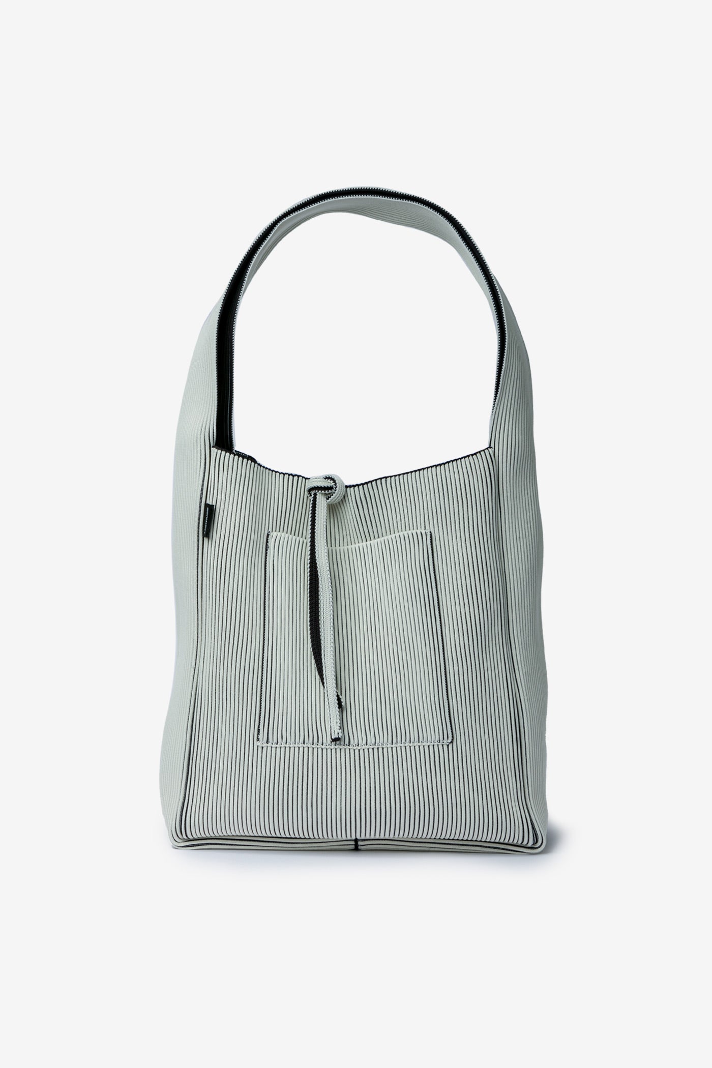 KASANE REVERSIBLE TASUKI TOTE LARGE / BLACK × IVORY