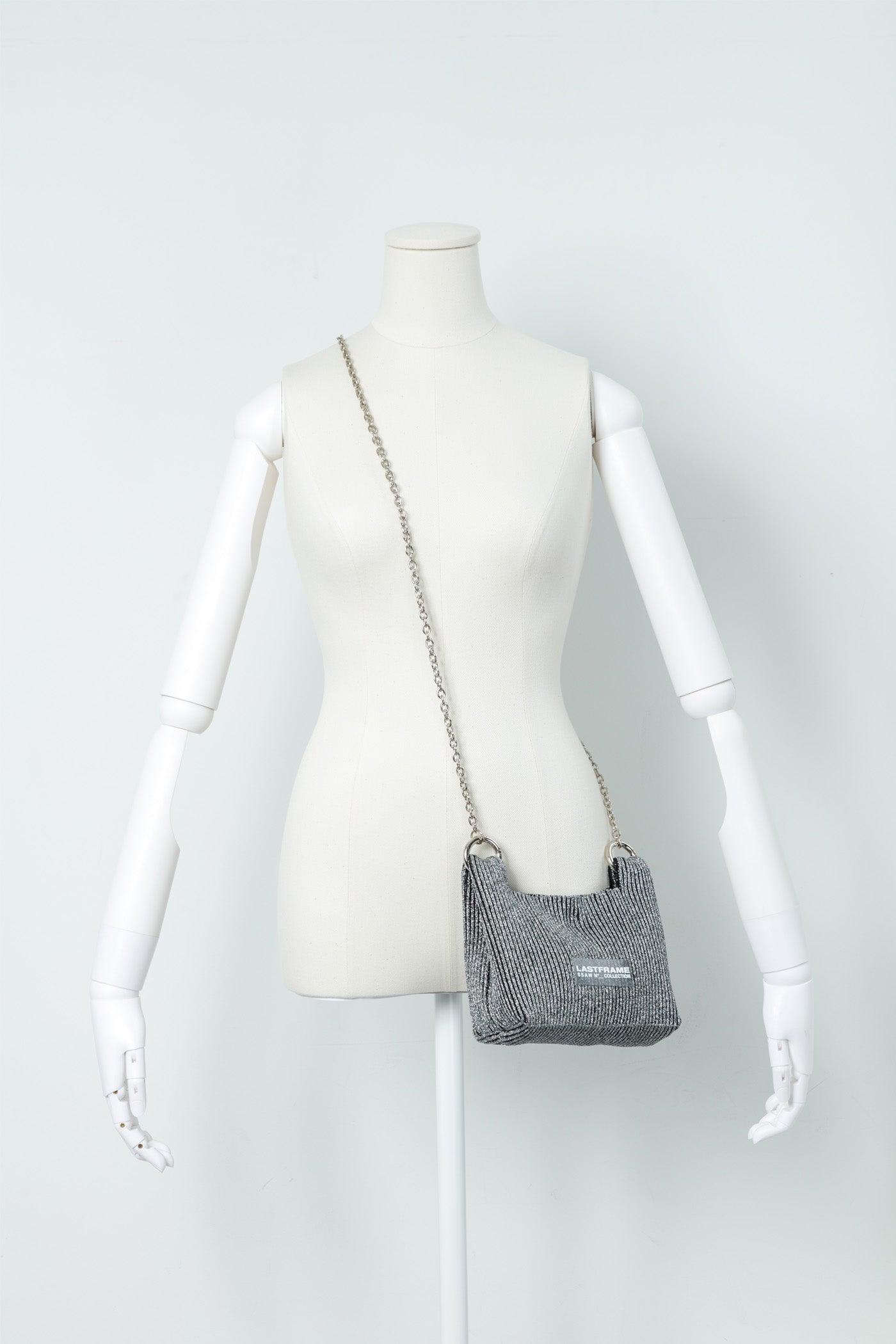 KYOTO METALLIC WRAP BAG MINI (CHAIN) / DARK SILVER × BLACK