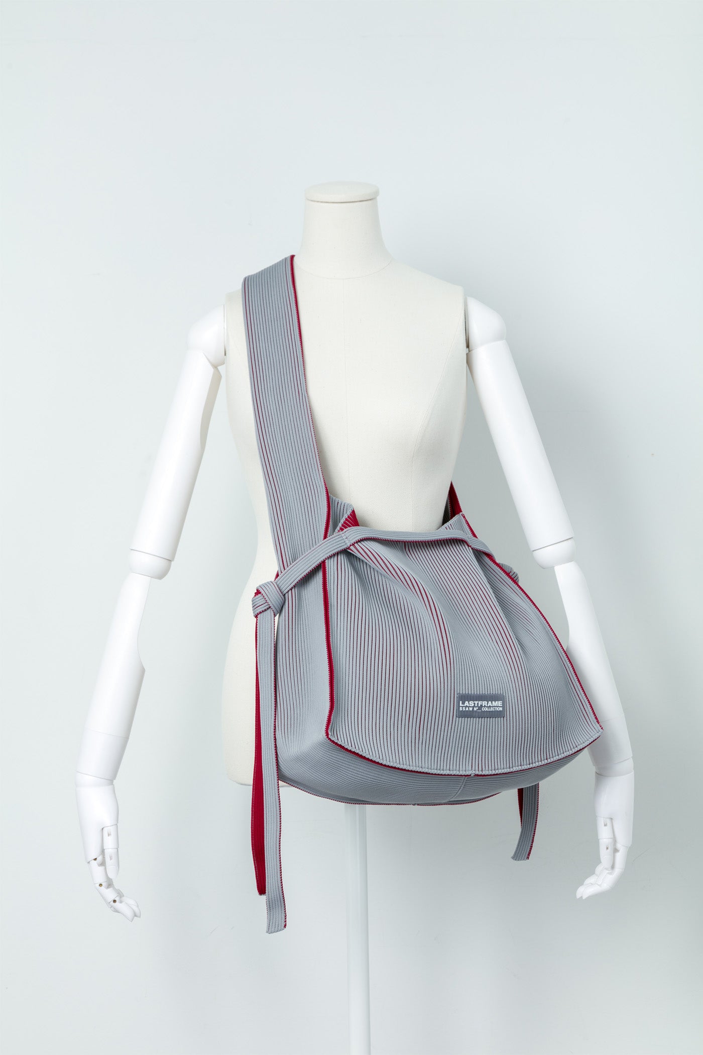 HINEMOSU TOTE / GRAY × BURGUNDY