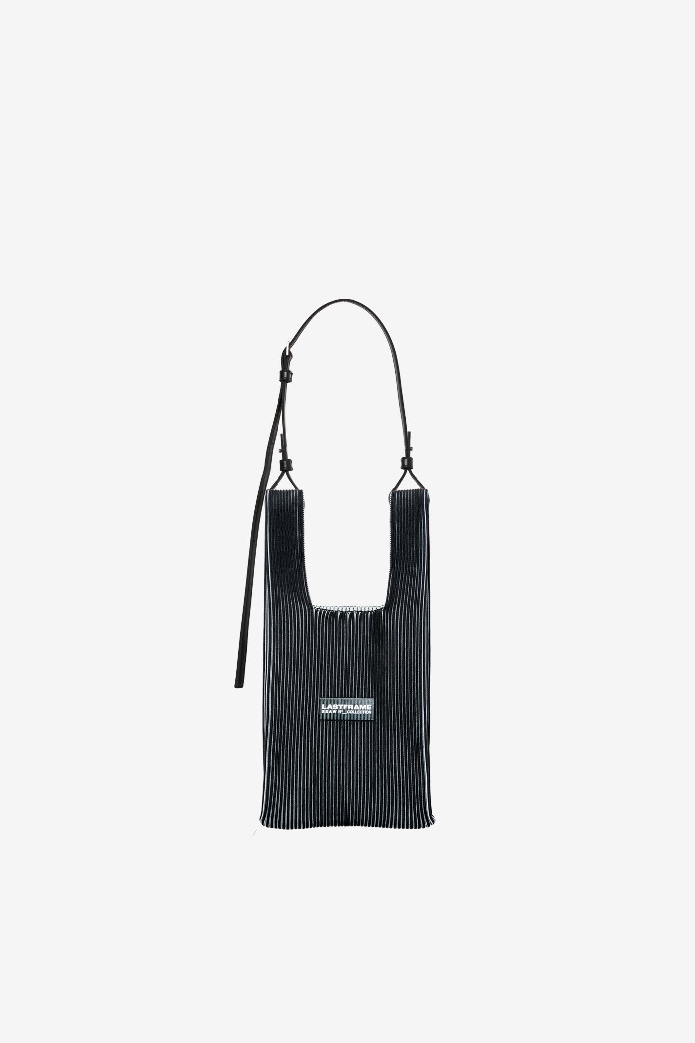 KASANE MARKET BAG SMALL / BLACK × IVORY