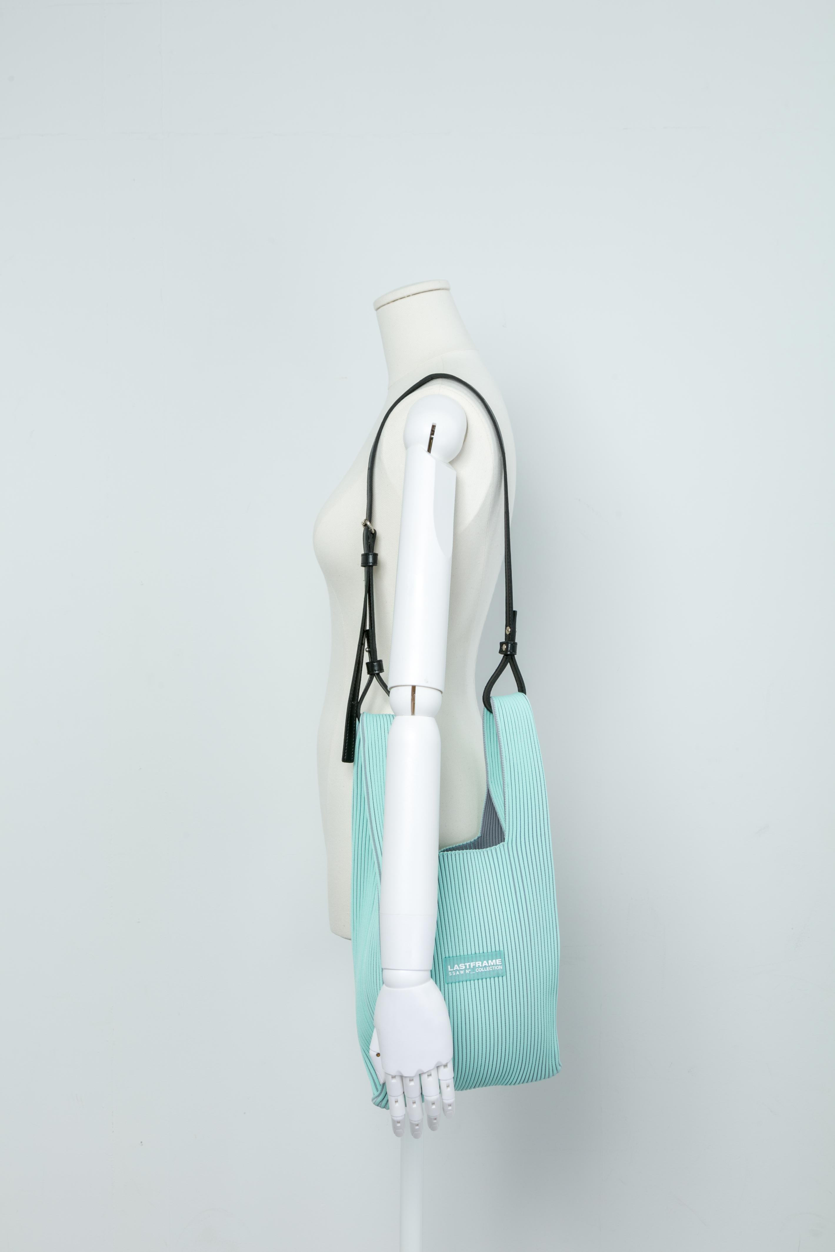 KASANE MARKET BAG SMALL / MINT GREEN × GRAY