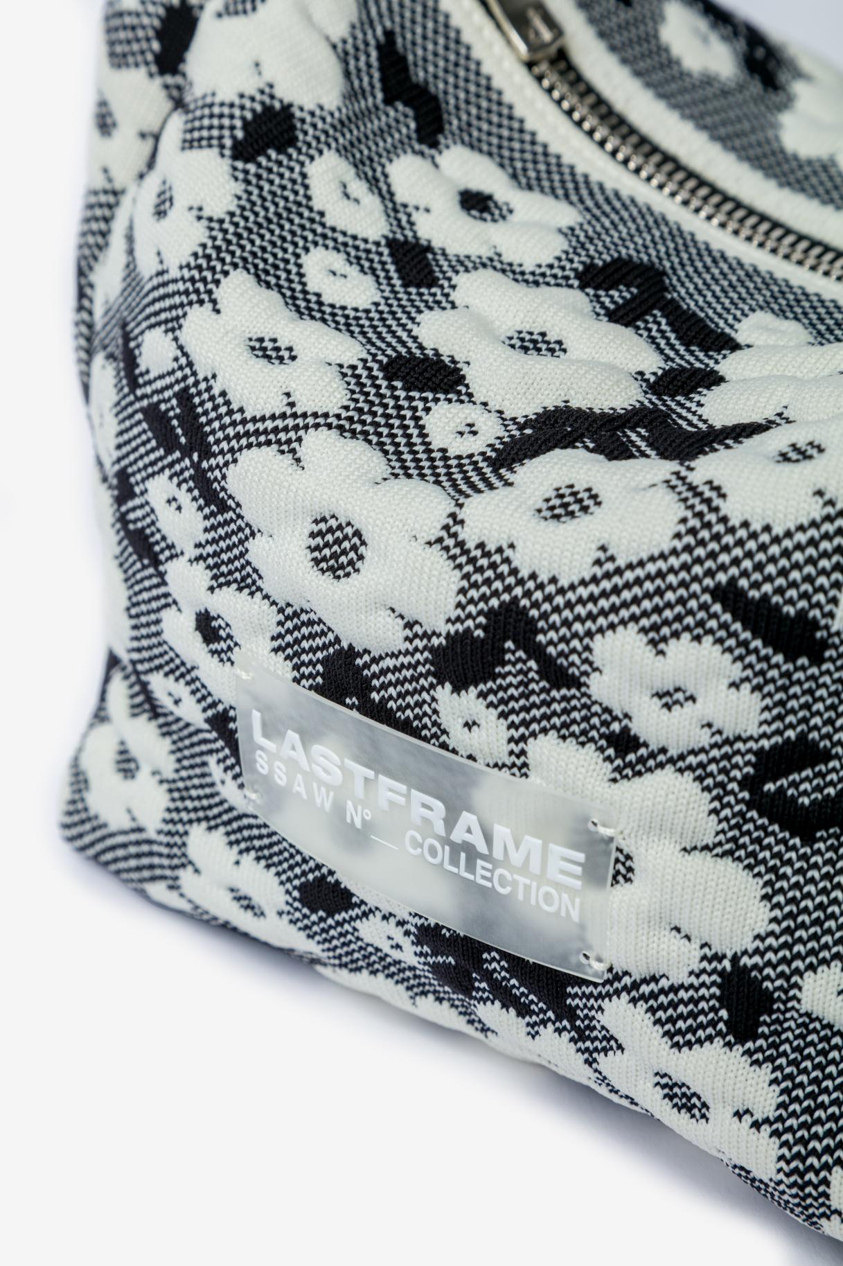 KOMON HANAKAGO BAG / IVORY × BLACK