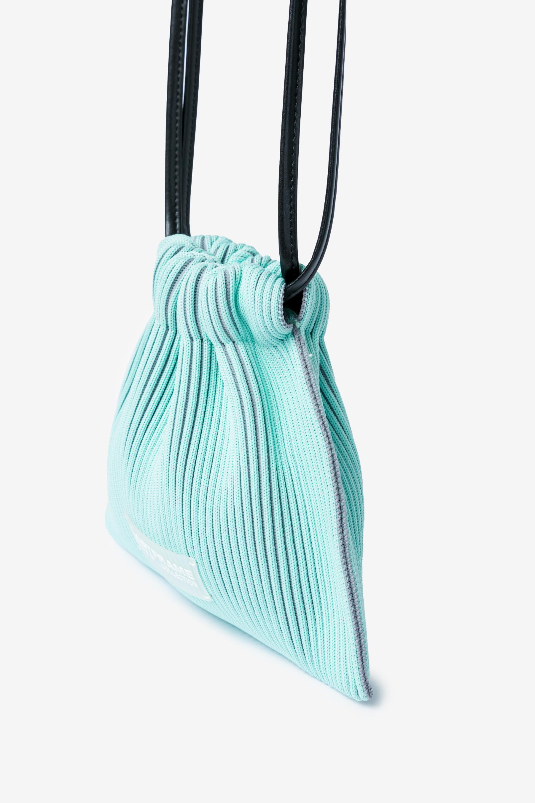 KASANE SACK BAG MINI / MINT GREEN × GRAY