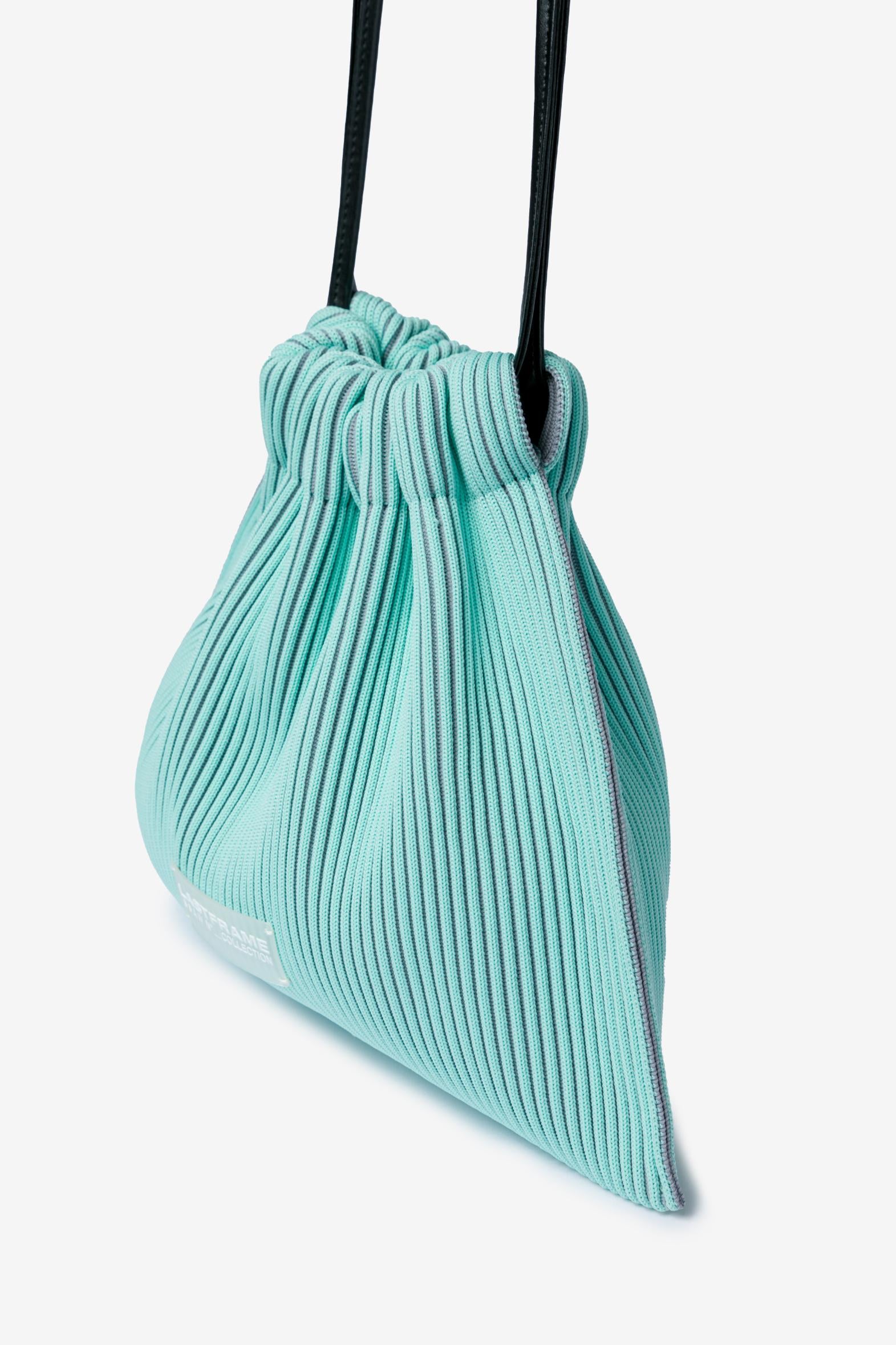 KASANE SACK BAG / MINT GREEN × GRAY