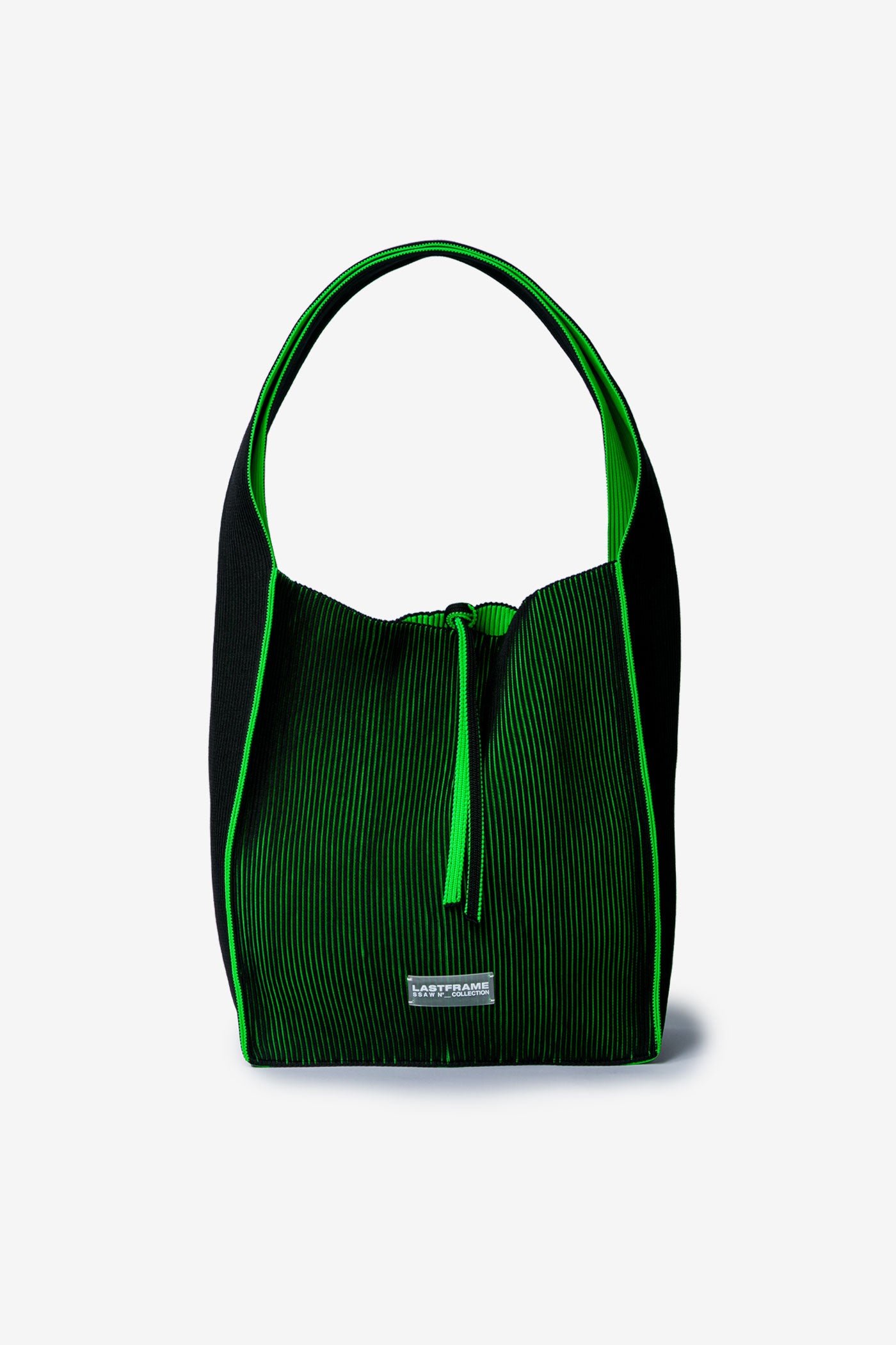 KASANE REVERSIBLE TASUKI TOTE LARGE / BLACK × NEON GREEN