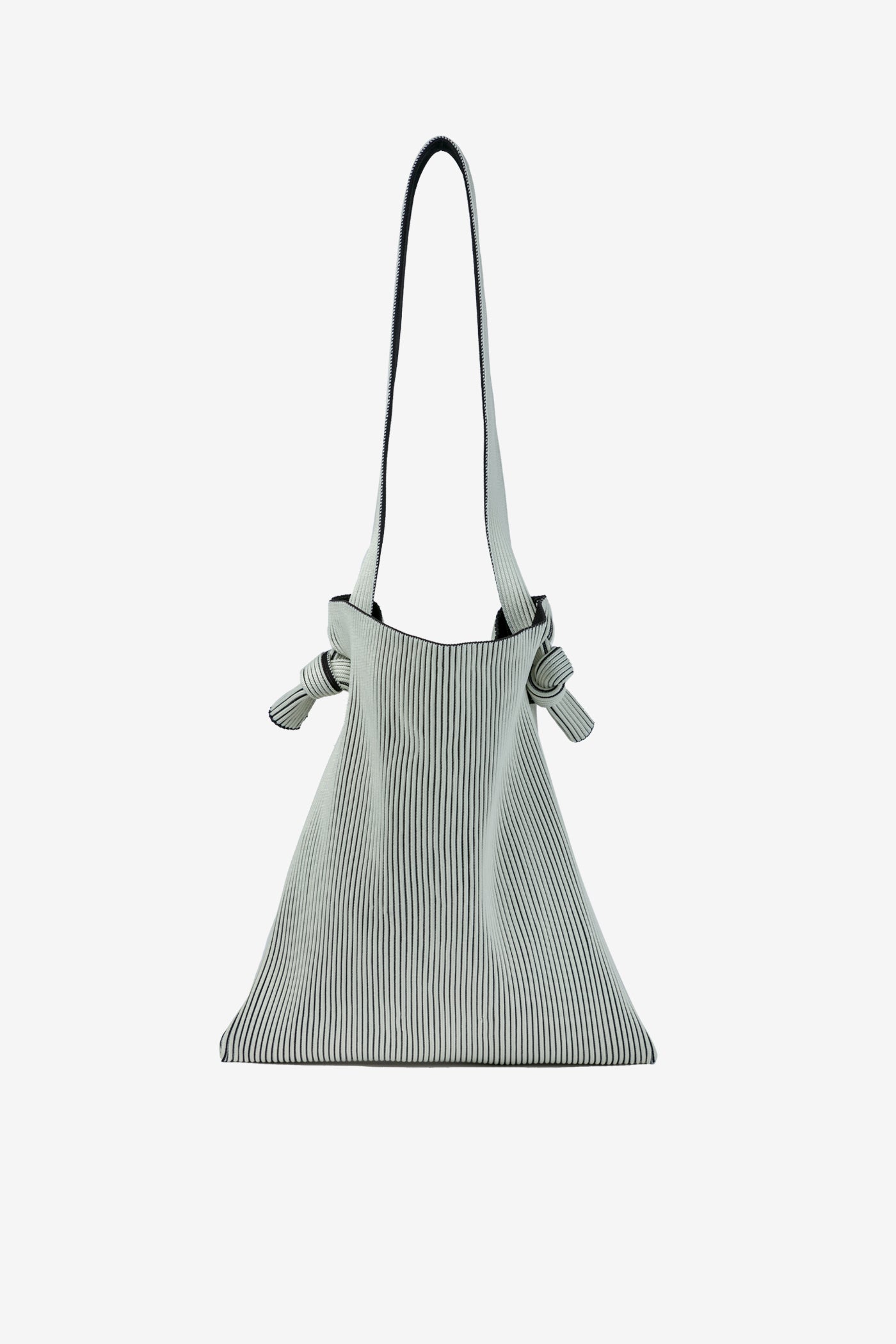 KASANE REVERSIBLE MUSUBI TOTE / BLACK × IVORY