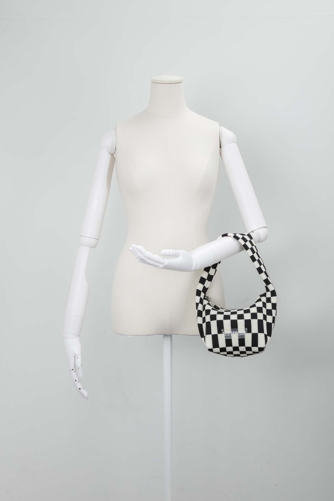 ICHIMATSU HANAKAGO BAG / BLACK × IVORY