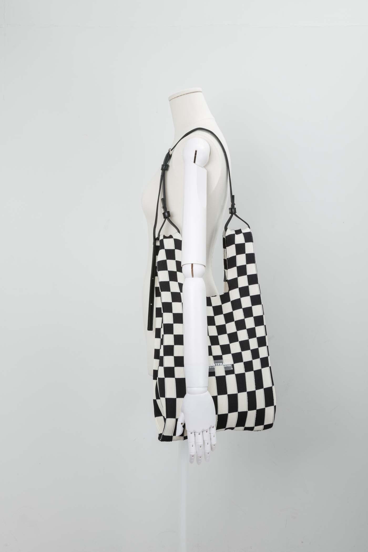 ICHIMATSU MARKET BAG MEDIUM / BLACK × IVORY