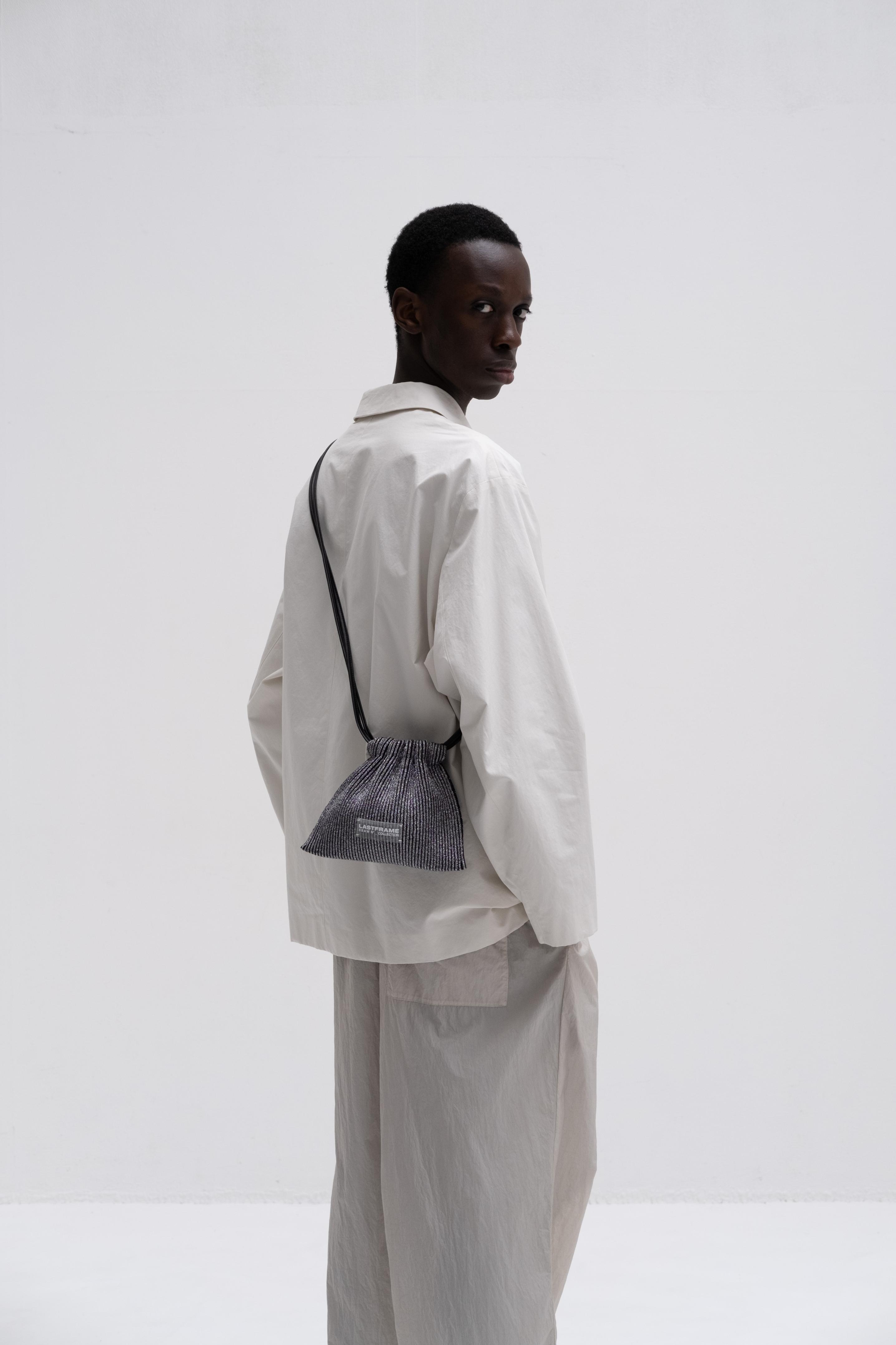 KYOTO METALLIC SACK BAG MINI / DARK SILVER × BLACK