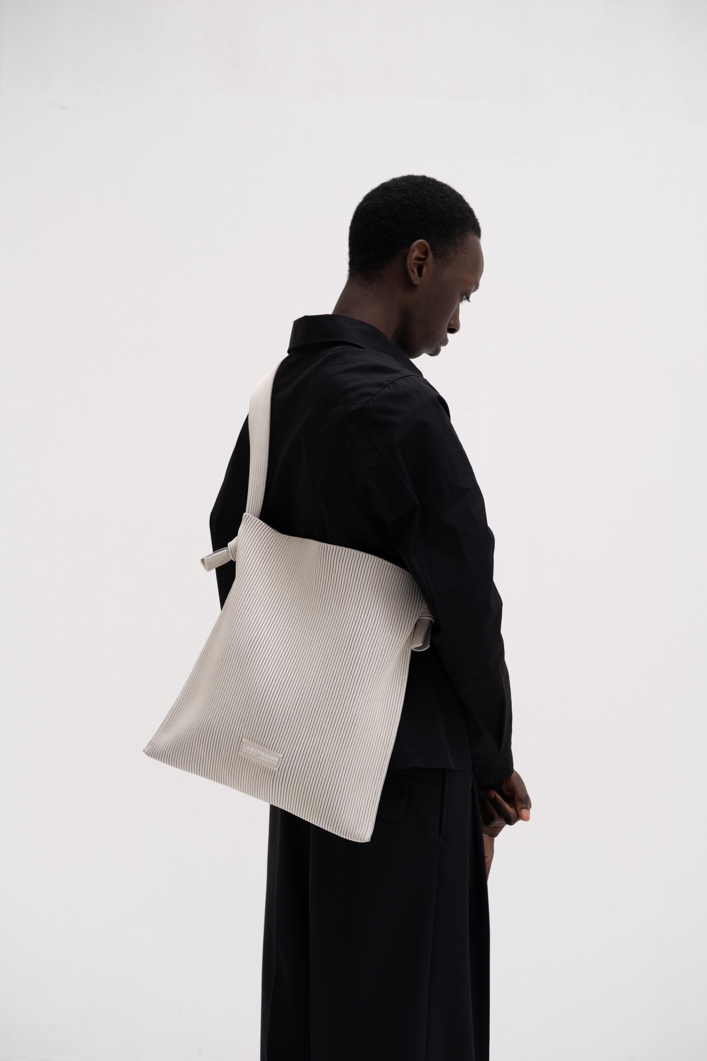 KYOTO METALLIC REVERSIBLE MUSUBI TOTE / HOLOGRAM × GRAY