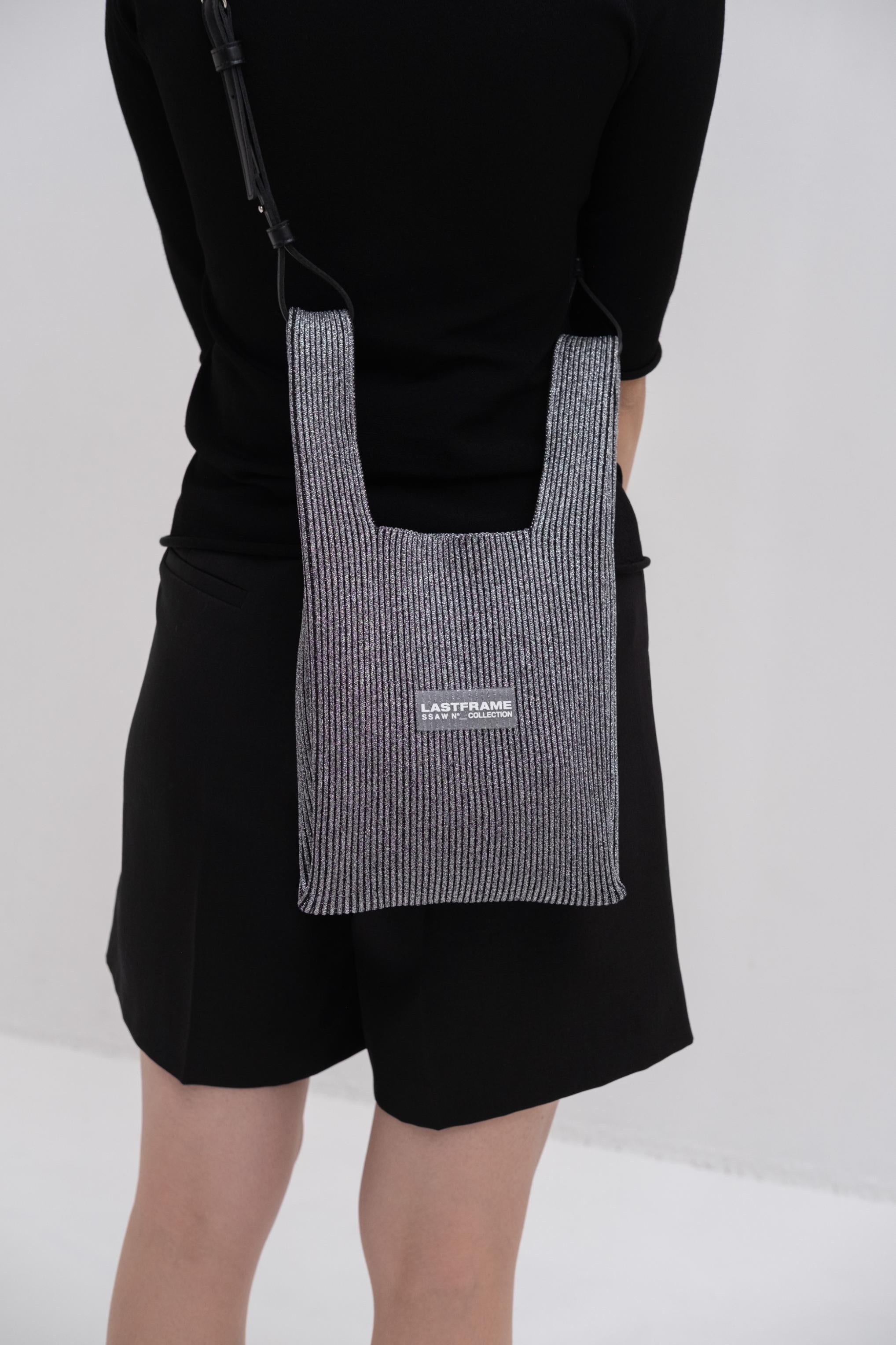 KYOTO METALLIC MARKET BAG SMALL / DARK SILVER × BLACK