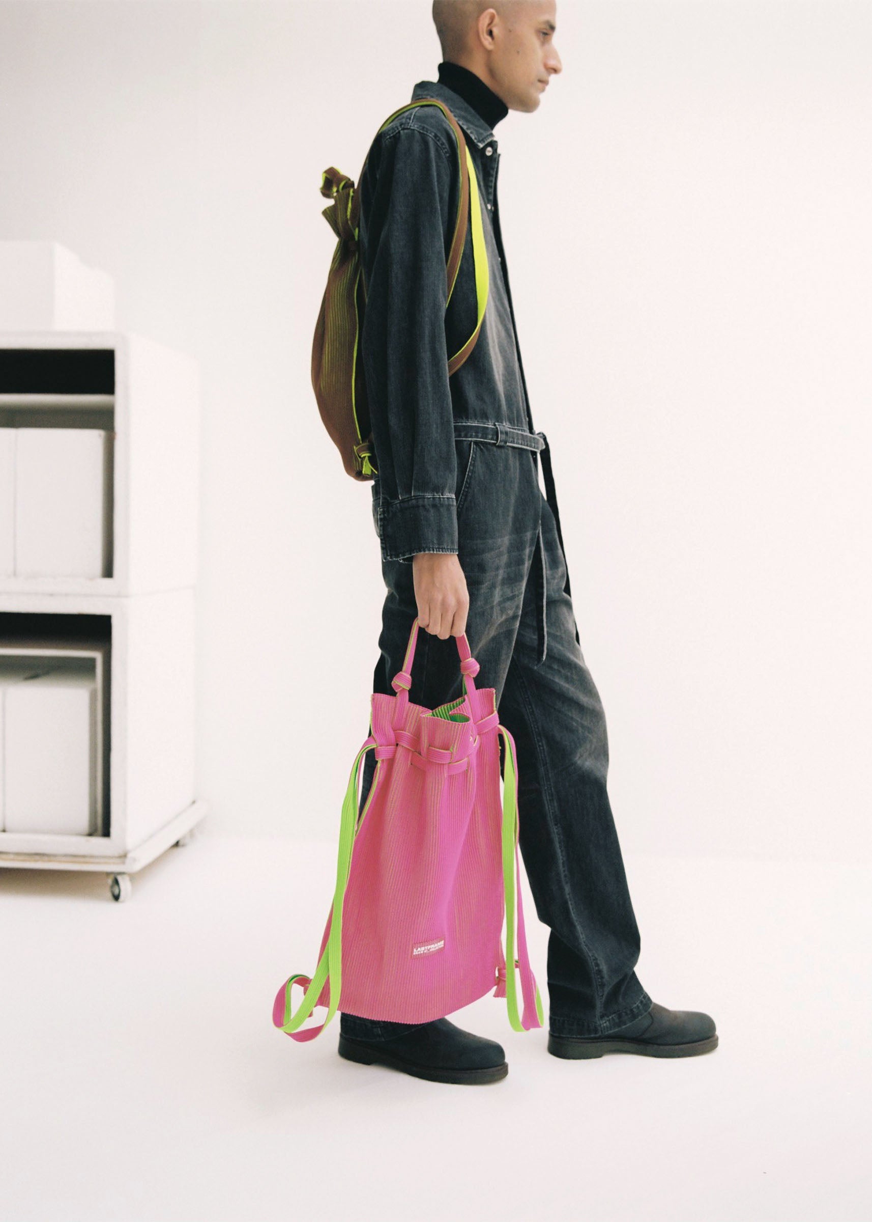 AW 2023 – LASTFRAME