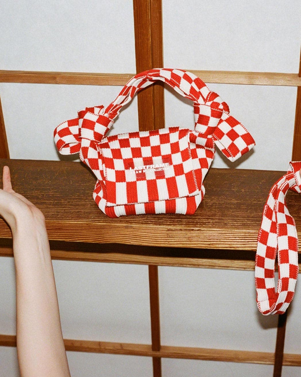 ICHIMATSU MARKET BAG SMALL / NEON PINK × GREEN – LASTFRAME